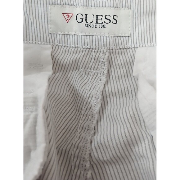 Guess Jeans Men's White and Gray Pin Striped Size 32 Cargo Shorts Cotton Note - Picture 11 of 12